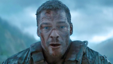 Après le succès de War Machine, Alan Ritchson présente un nouveau projet sur Netflix : 20 ans plus tard, il explore une facette inédite de son talent