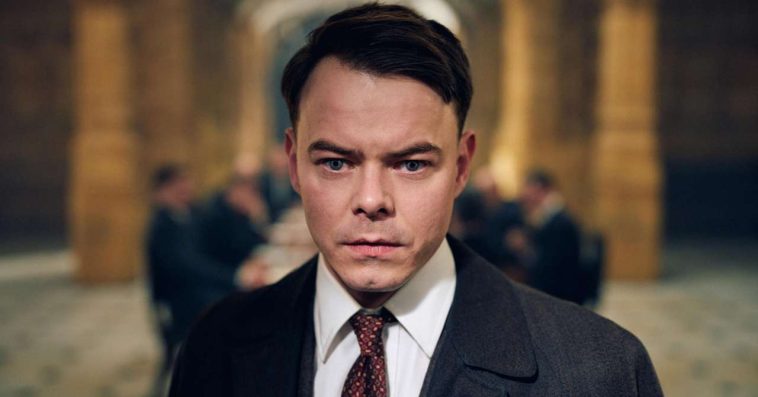 Première image pour la nouvelle série Peaky Blinders avec Charlie Heaton
