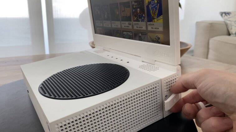 Pese a no ser un producto oficial, en Microsoft también están encantados con xScreen