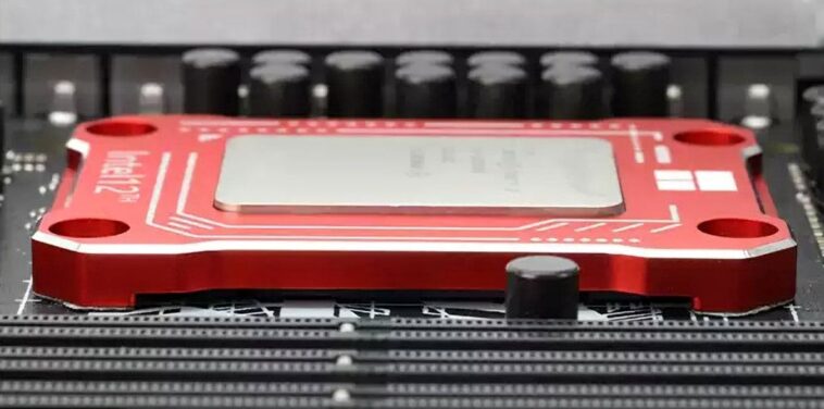 Thermalright Bending Corrector Frame en una CPU Intel Alder Lake