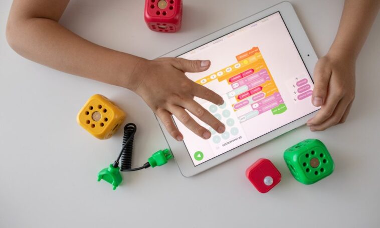 Comment utiliser les jeux pour aider votre enfant à apprendre - Trotons Tech Magazine