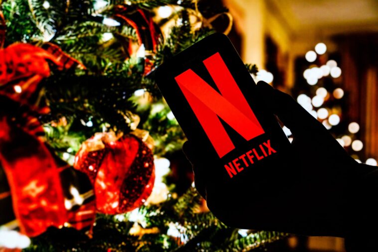 A Christmas Carol mises à jour, distribution, synopsis, etc.
