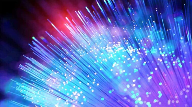 AMD étudie la technologie photonique pour transmettre les données entre les puces à la vitesse de la lumière