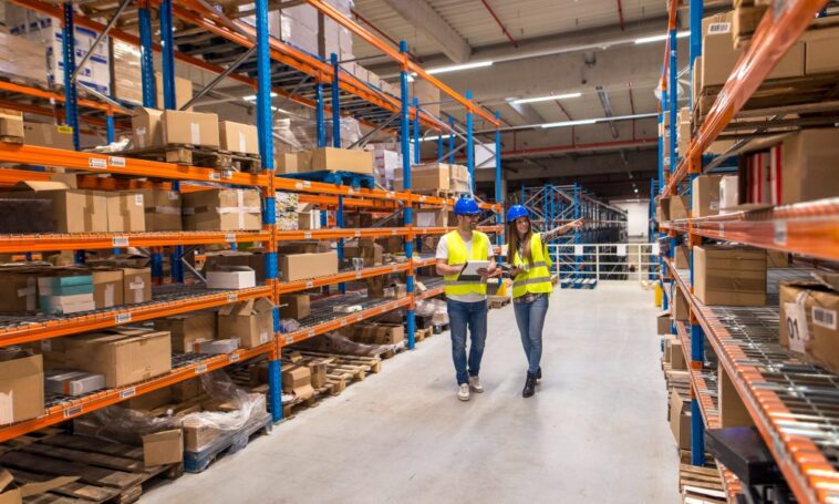 Tout ce que vous devez savoir sur le système de maintenance d'entrepôt - Trotons Tech Magazine