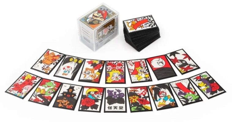 Il ouvre une boîte de cartes à jouer vendues par Nintendo il y a 70 ans et découvre une surprise.