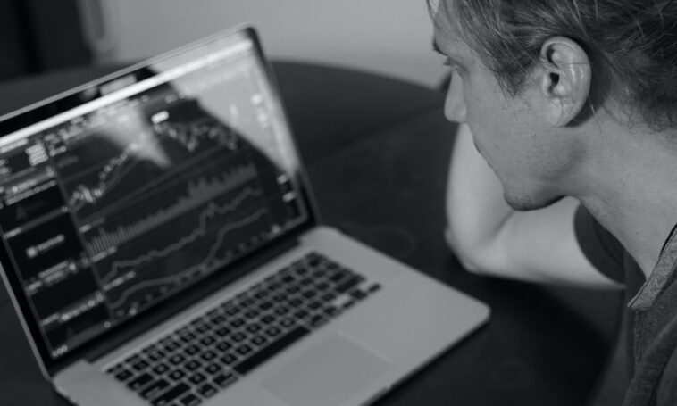 Examen du courtier XM - Comment choisir le meilleur courtier Forex ?  - Trotons Tech Magazine