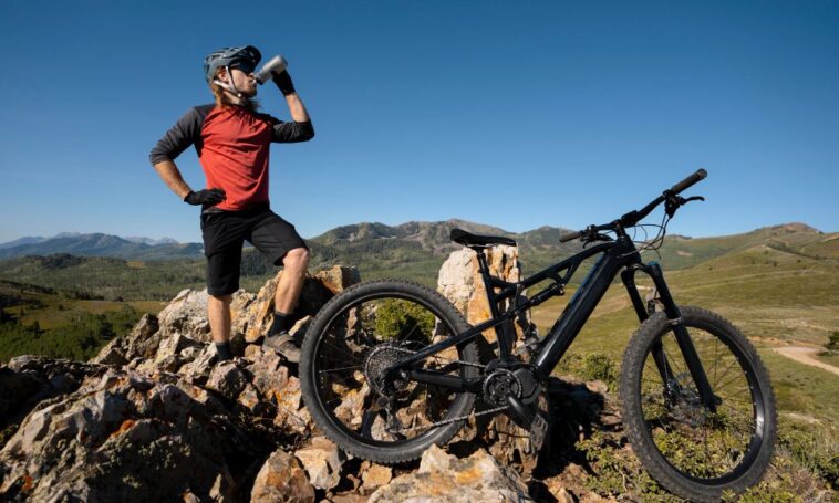 Meilleurs vélos électriques hybrides à acheter en 2022 (caractéristiques, avantages et inconvénients) - Trotons Tech Magazine