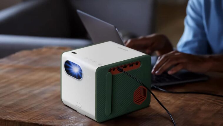 Projecteur portable Full HD avec HDMI 2.0 et USB-C