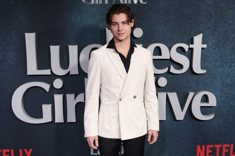 Interview de Luckyest Girl Alive avec l'acteur de Young Dean Carson MacCormac
