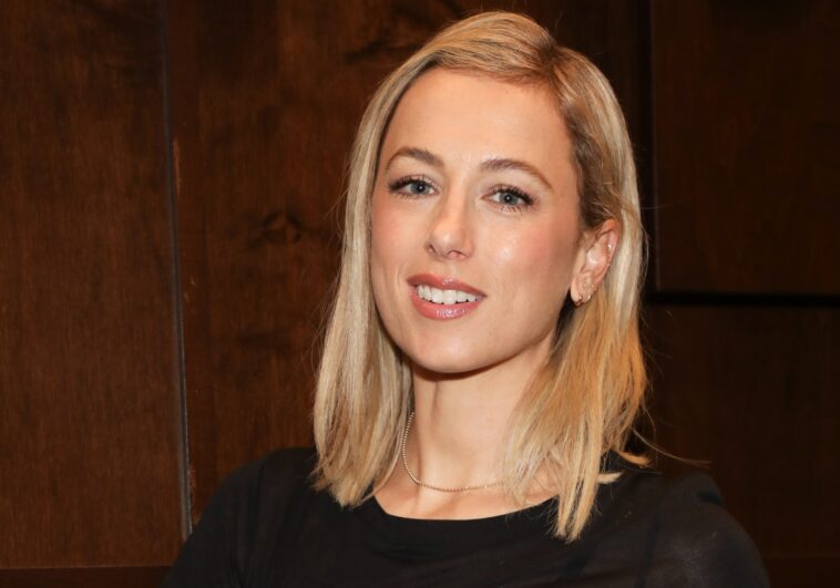 Iliza Shlesinger âge, taille, Instagram, mari, valeur nette, etc.