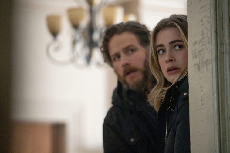 Les titres des épisodes de la saison 4 de Manifest font allusion à la "descente finale" du vol 828