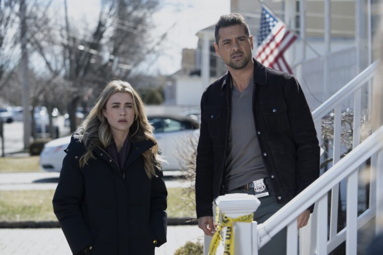 Qu'est-ce que le Registre dans Manifest saison 4 partie 1 ?  (spoils)
