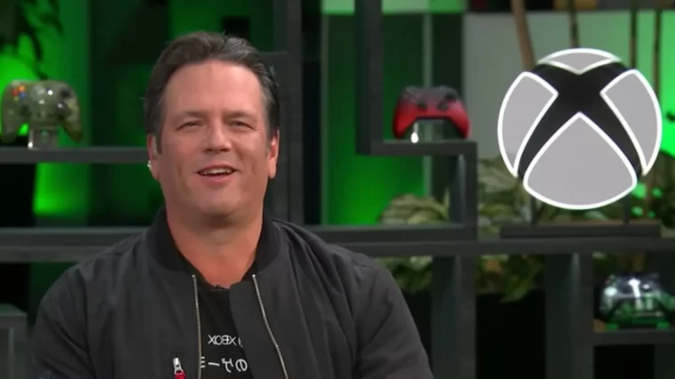 Phil Spencer: “La forma en la que Sony quiere crecer, es haciendo más pequeña a Xbox”