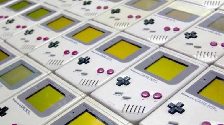 Un joueur mélange une Game Boy et une Nintendo DS et le résultat aurait pu entrer dans l'histoire.