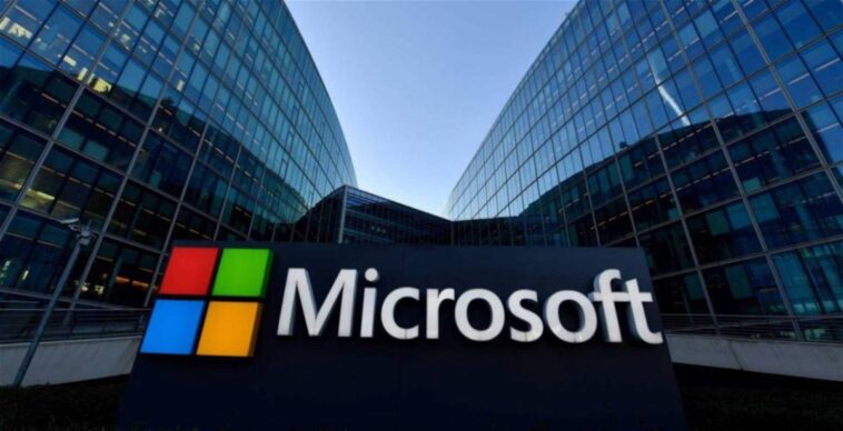 Microsoft va licencier 10 000 employés, soit environ 5 % de ses effectifs