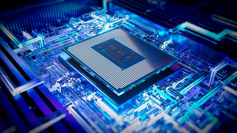 plus rapide qu'un i9-12900K utilisant la moitié de la puissance