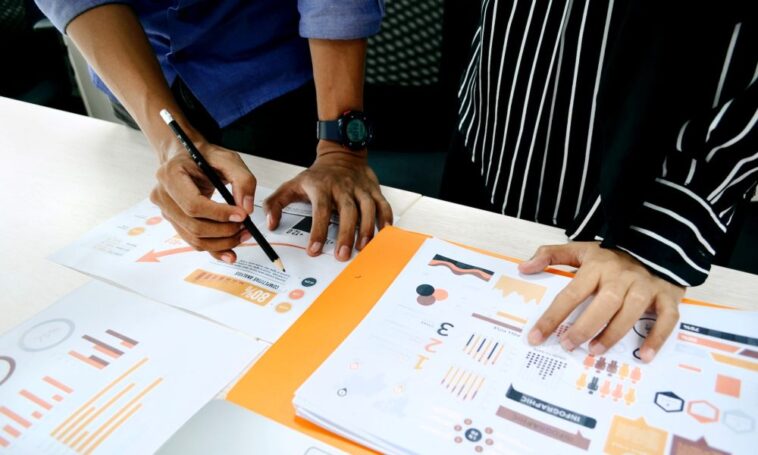 L'influence d'un cabinet de conseil en recherche B2B sur la prise de décision stratégique - Trotons Tech Magazine