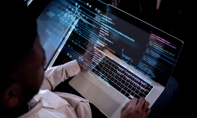 Développement Python et son importance dans l'industrie technologique - Trotons Tech Magazine