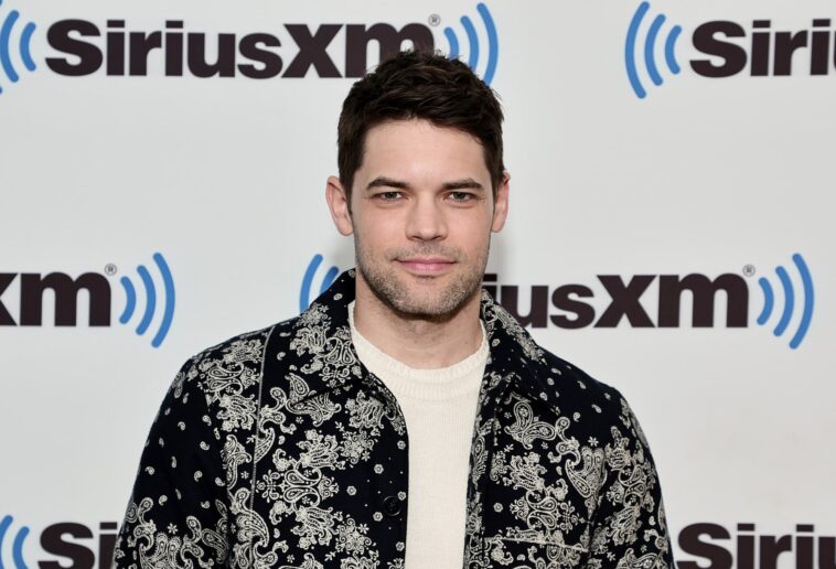 Le film Spinning Gold avec Jeremy Jordan est-il en streaming sur Netflix ?