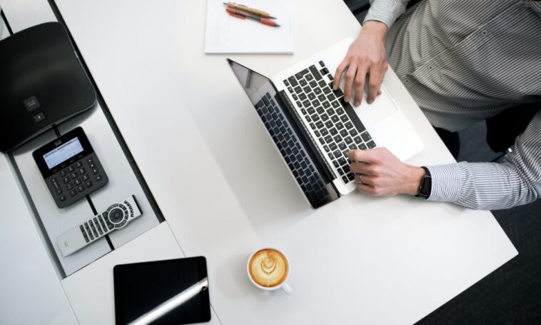 6 conseils de développement commercial pour les services professionnels - Trotons Tech Magazine