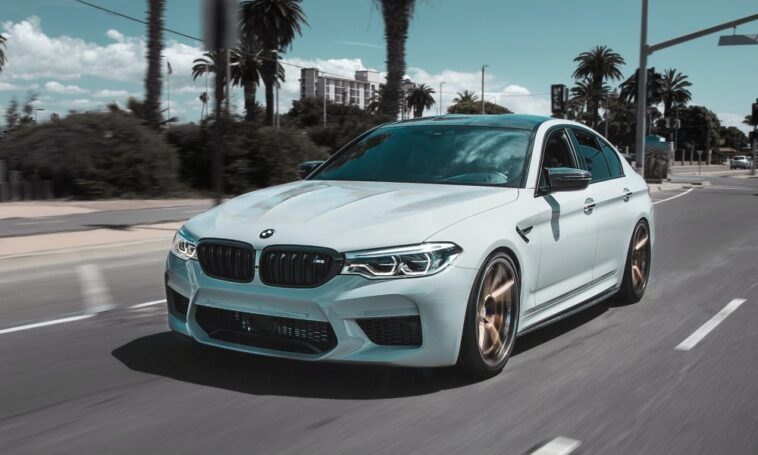 7 conseils pour acheter une voiture de société - Trotons Tech Magazine