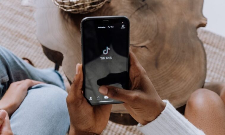 Tactiques d'engagement : créer une base de followers fidèles sur TikTok - Trotons Tech Magazine