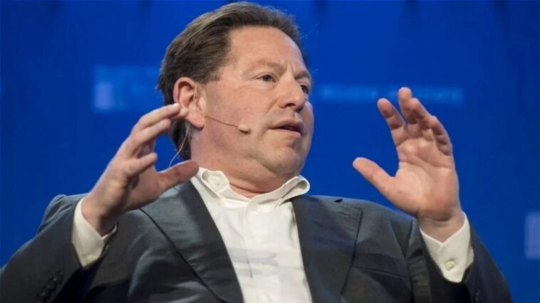 Bobby Kotick fait l'éloge de Microsoft dans sa lettre d'adieu à Activision malgré son licenciement