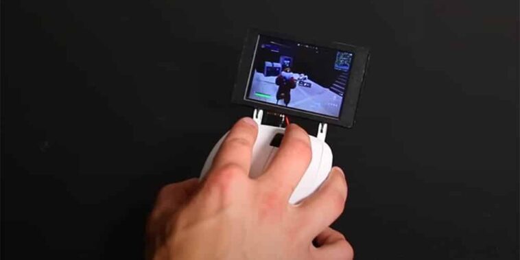 Cette souris est en fait un PC complet capable de jouer à des jeux