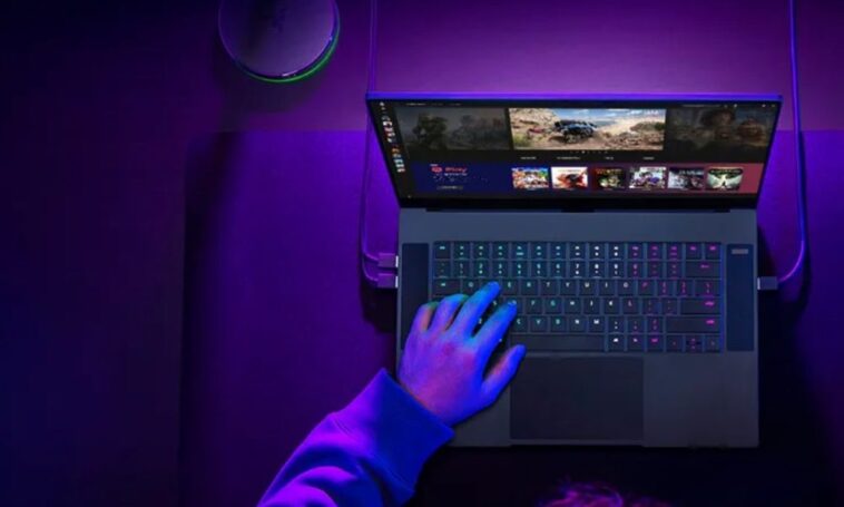 Spécifications, caractéristiques, avantages, inconvénients et prix de l'ordinateur portable de jeu Razer Blade 15 2022 H2 - Trotons Tech Magazine