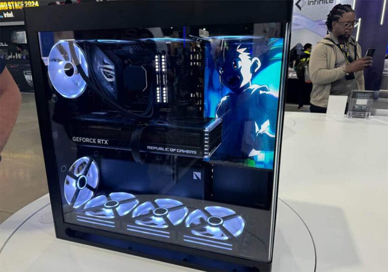 Tour E-ATX pour AIO 420 mm