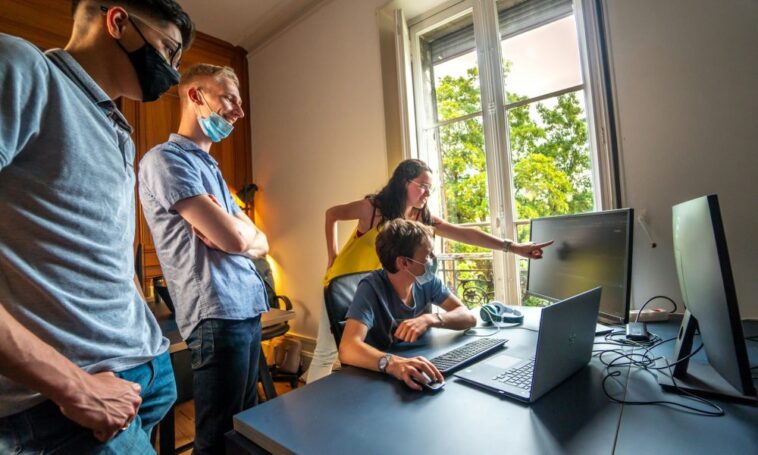 Comment la gestion de projet a-t-elle évolué avec la technologie ? - Trotons Tech Magazine