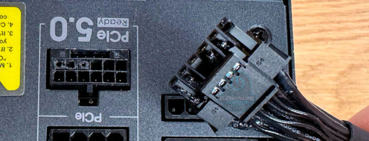 Un autre câble d'alimentation est brûlé avec un GeForce RTX 5090