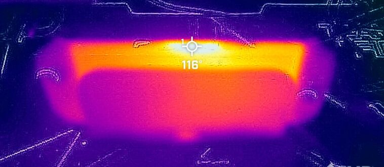 Température élevée dans l'interrupteur 2: la surchauffe arrive