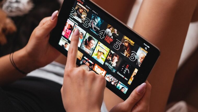 Le phénomène "True crime" : "Dahmer", "Le Serpent", "Making a murderer"… quelles sont les meilleures séries inspirées d’affaires criminelles réelles ?