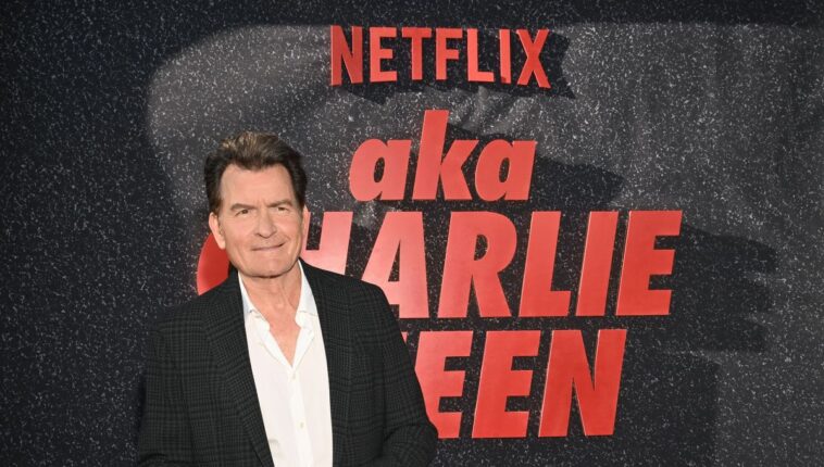 "Qui est Charlie ? Tout sur Mr Sheen" : un trip tabloïd sur Netflix