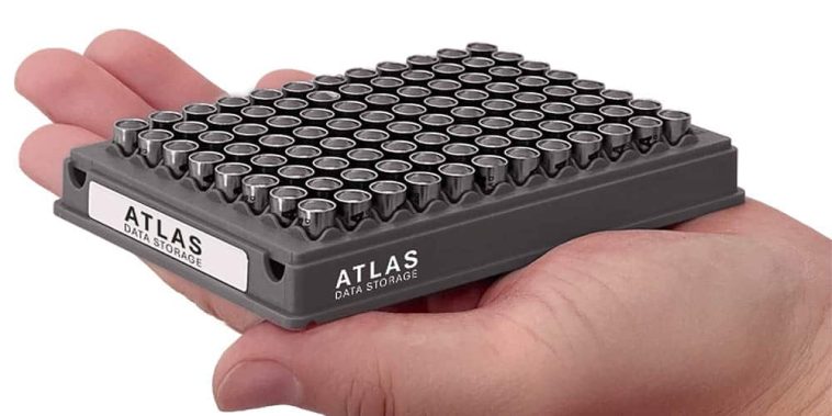 Almacenamiento de Atlas Data Storage en ADN