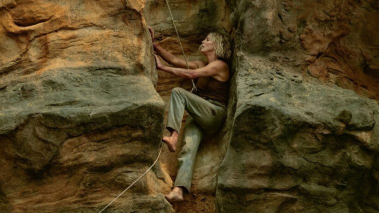 Apex (Netflix) : Le réalisateur raconte les coulisses "ignobles" du tournage des scènes d’escalade