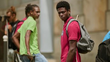 le retour manqué de l’équipe du “Bureau des légendes” avec cette série tournée en Martinique